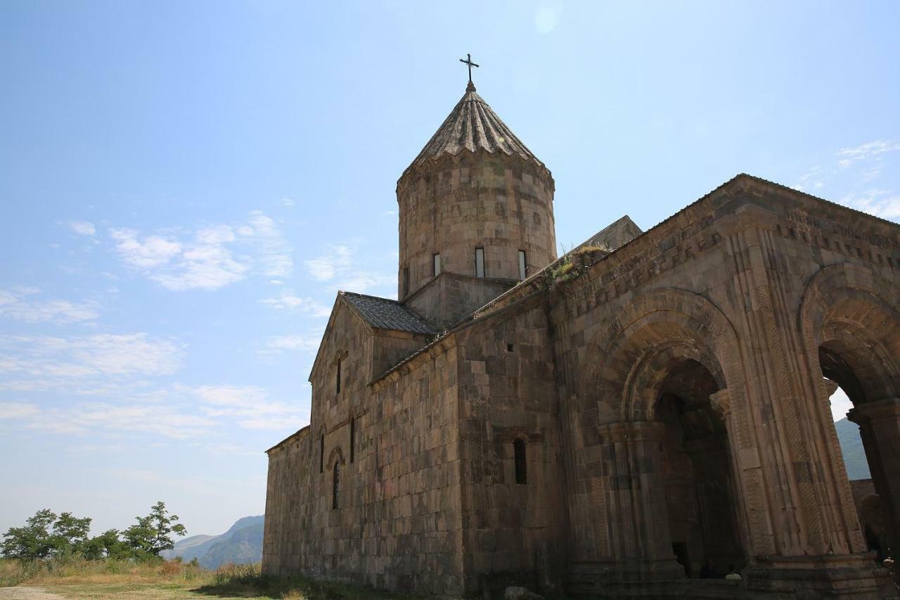 Ana-Maria Bnb Tat'ev Exterior photo