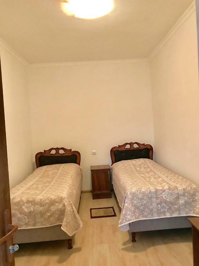 Ana-Maria Bnb Tat'ev Exterior photo